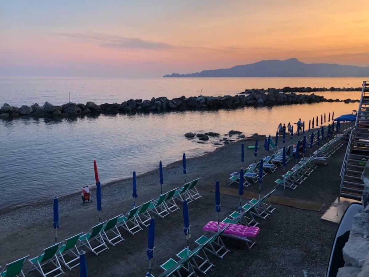 A.A.U.T Appartamento Villa Preli Chiavari Kültér fotó